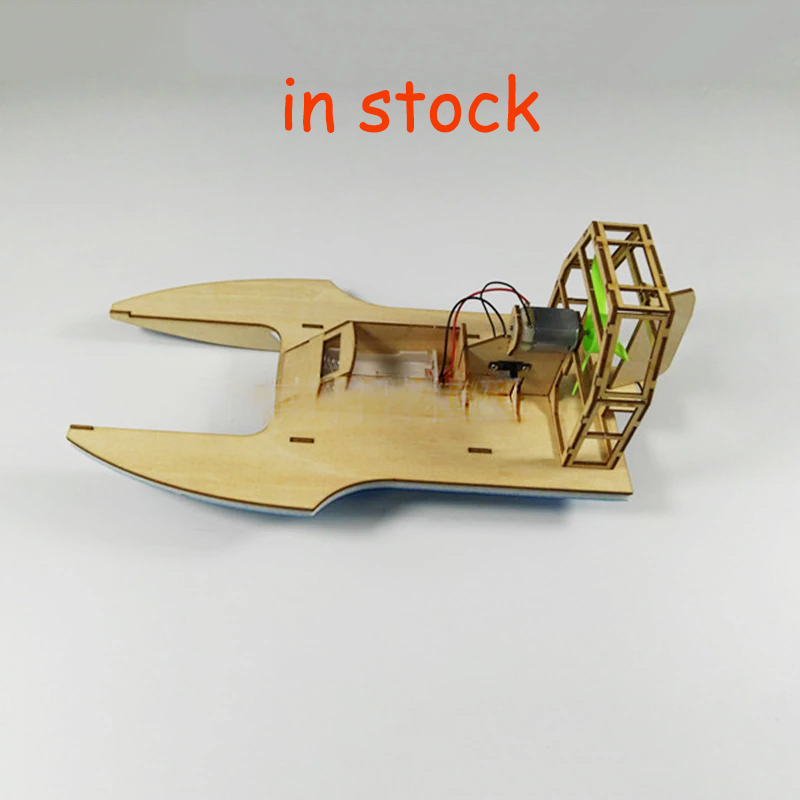 Model Kit Yacht - Pez Volador ensamblado, tecnología de lancha