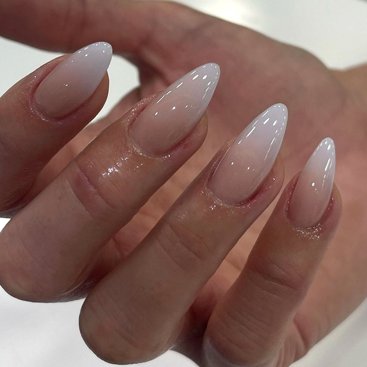 24 Uñas Postizas Blancas con D - Sanding Stick Set reseña y precio