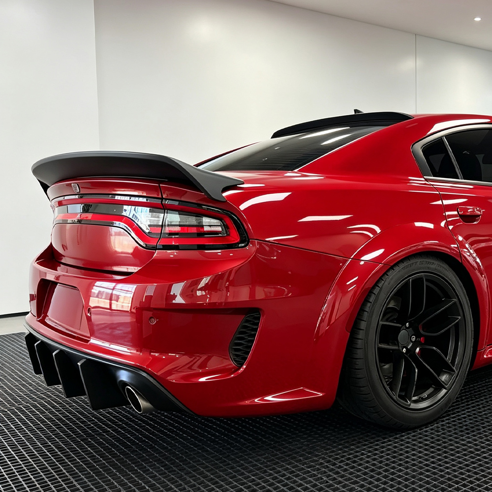 Alerón trasero de estilo SRT H - Model Kit Dodge Charger reseña y precio