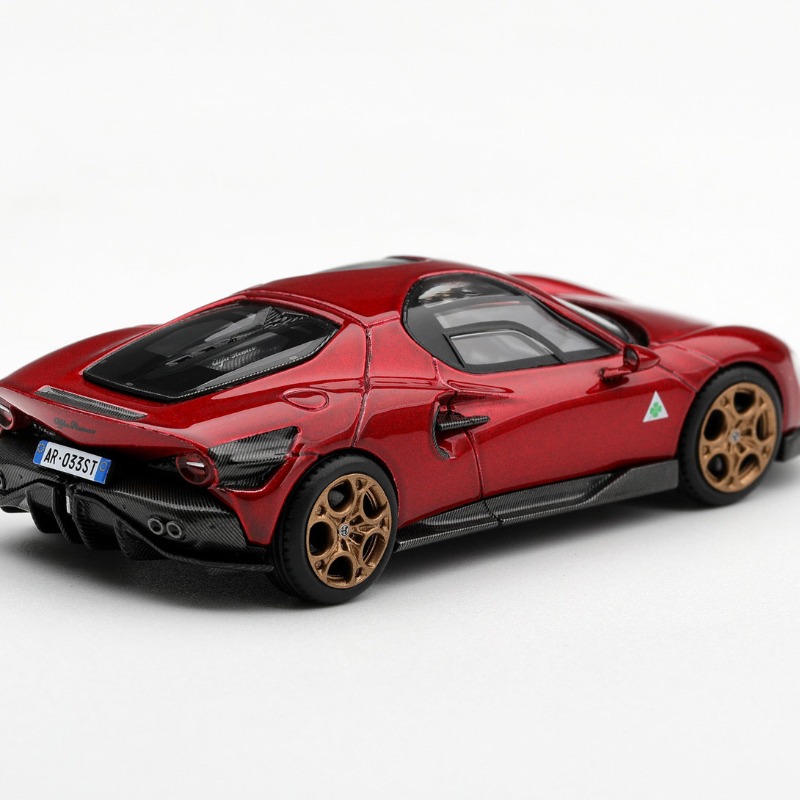 BBR 1:64 Alfa Romeo 33 Stradal - Model Kit Alfa Romeo reseña y precio