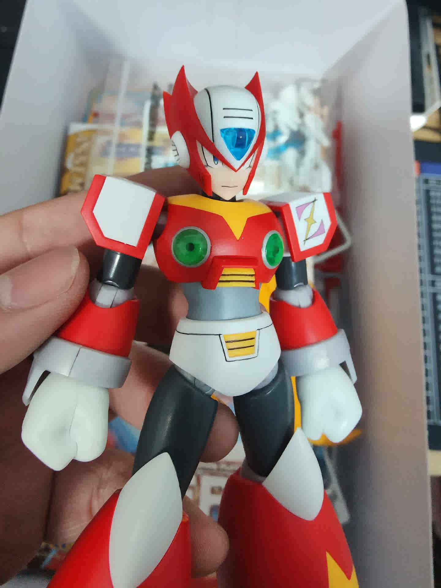En Stock Original kotobukiya M - Model Kit Zero Megaman reseña y precio