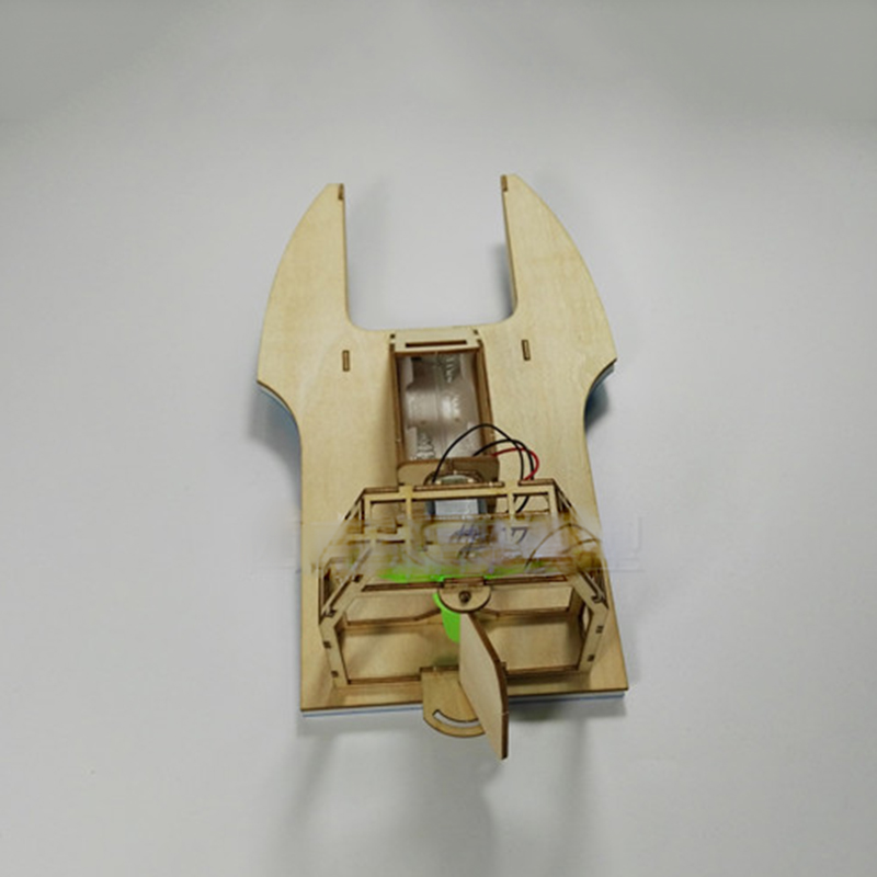 Pez Volador ensamblado, tecnol - Model Kit Yacht reseña y precio