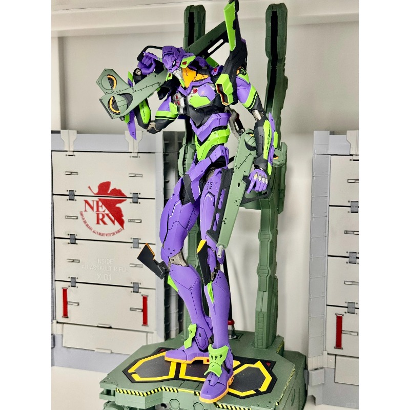 En Stock: Modelo Tron de Neon  - Model Kit Eva 01 reseña y precio