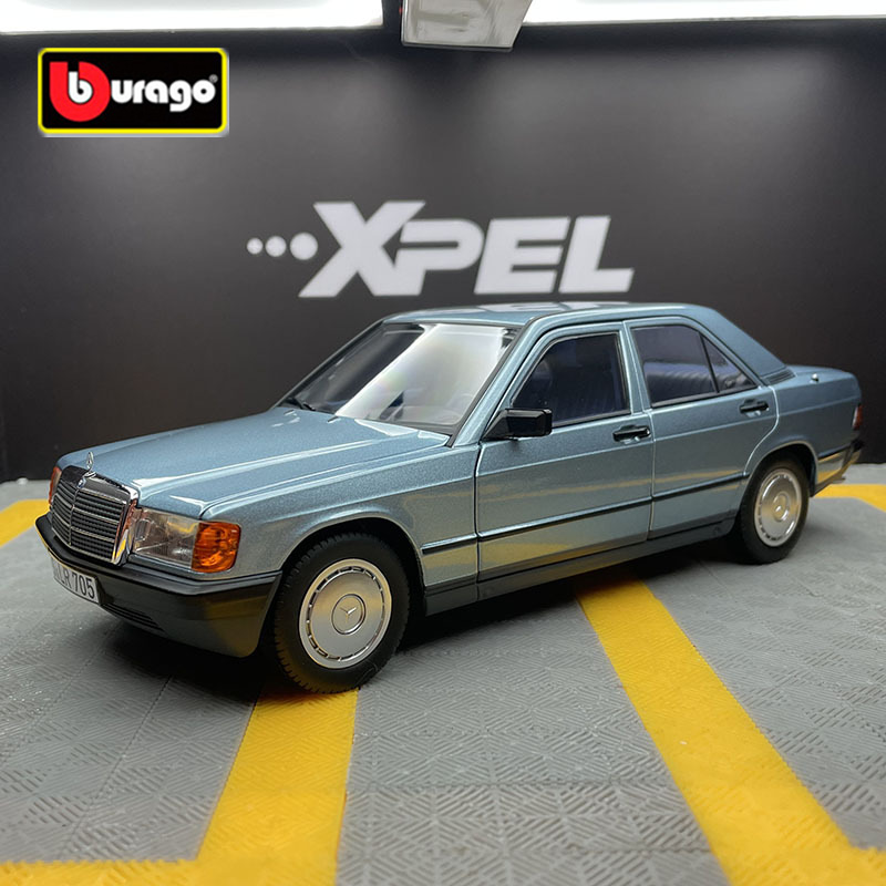 Bburago 1:24 mercedes-benz 190 - Model Kit Alfa Romeo reseña y precio