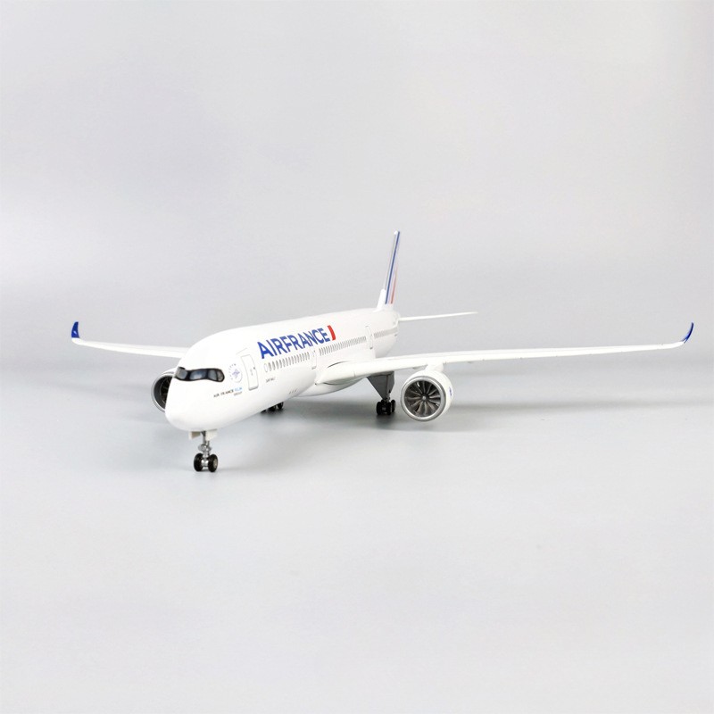 Modelo de Avión Air France A35 - Model Kit Simulator reseña y precio
